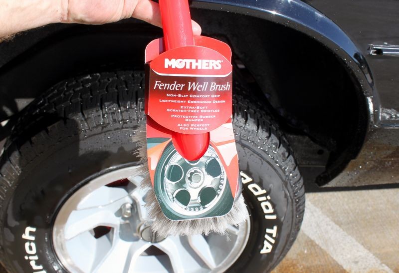 Cleaning Wheel Wells