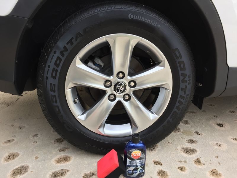 Tire Shine SiO2 Enhanced  McKee's 37 Car Care 