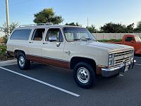 1986 Suburban single stage-3dfcd451-ef18-4489-aee4-03089ef23d84-jpg