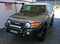 Riot, sorry protest, damaged fj cruiser.  Spray paint removal-psx_20201126_123749-jpg