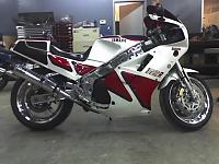 Lets hear from our Motorcycle owners!-fzr750-jpg