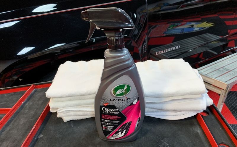 Hybrid Solutions Ceramic 3-in-1 Detailer How-To & Review by Mike Phillips